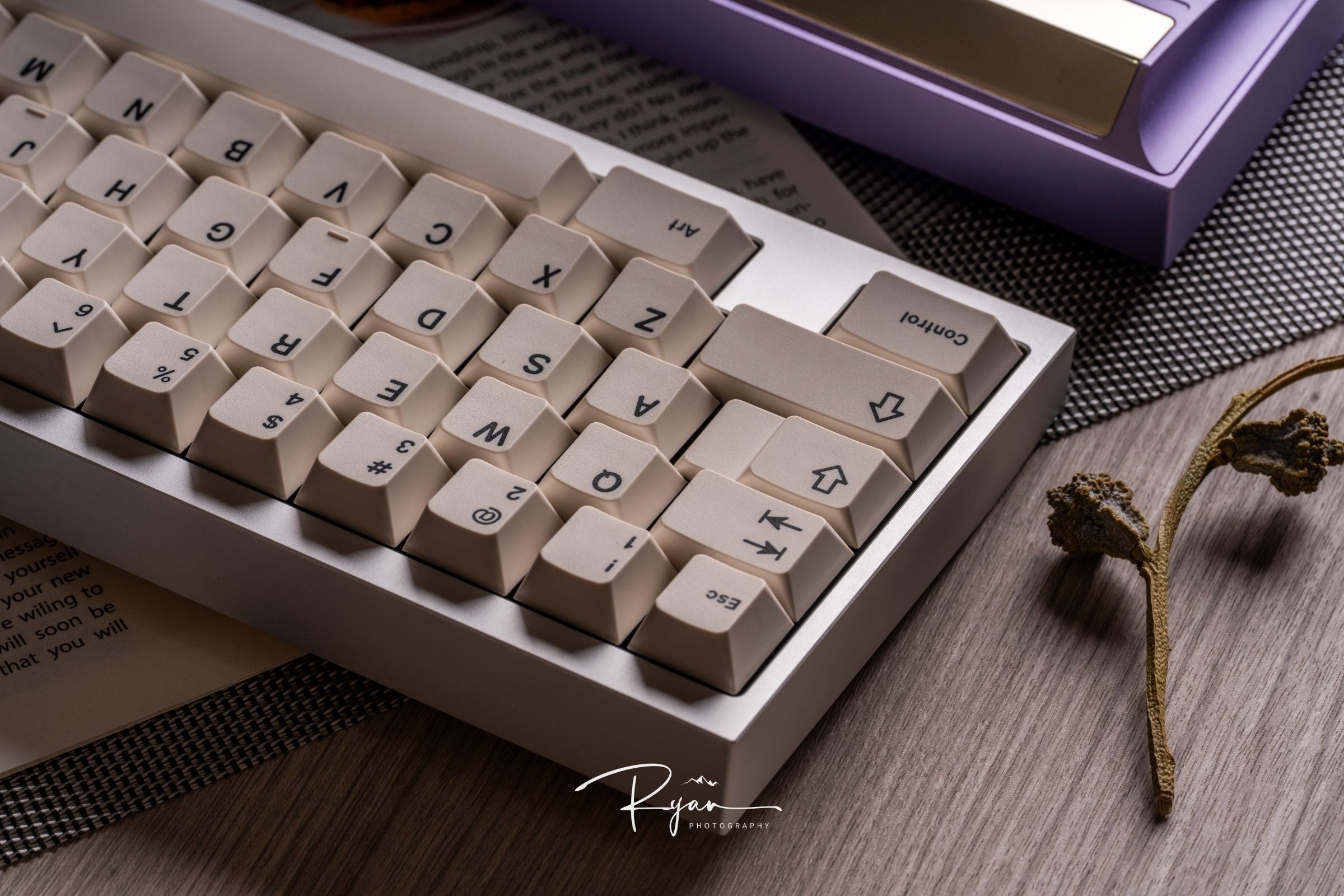 Lila Keyboard - Group-Buy