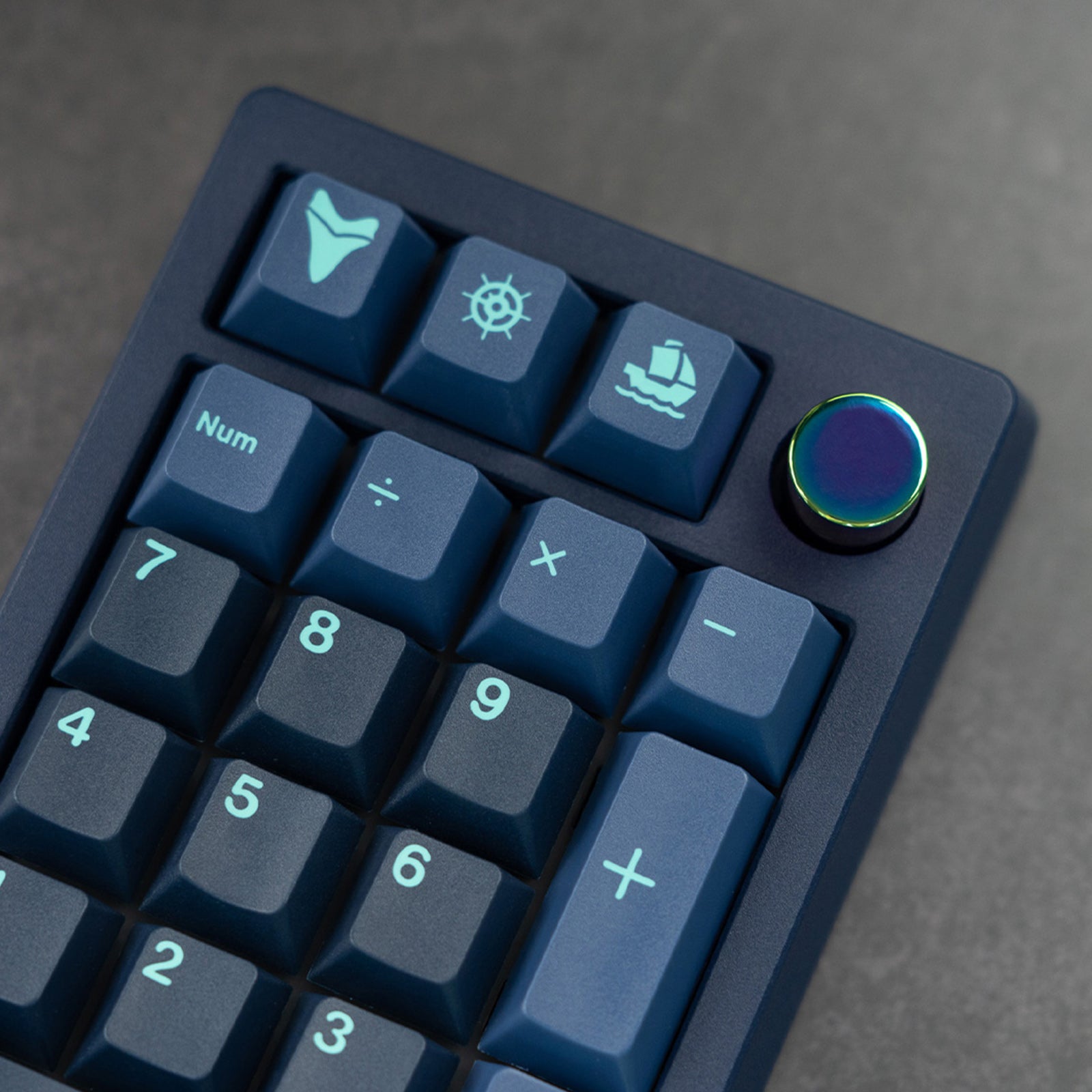 ZoomPad Essential Edition - Navy - Group-Buy