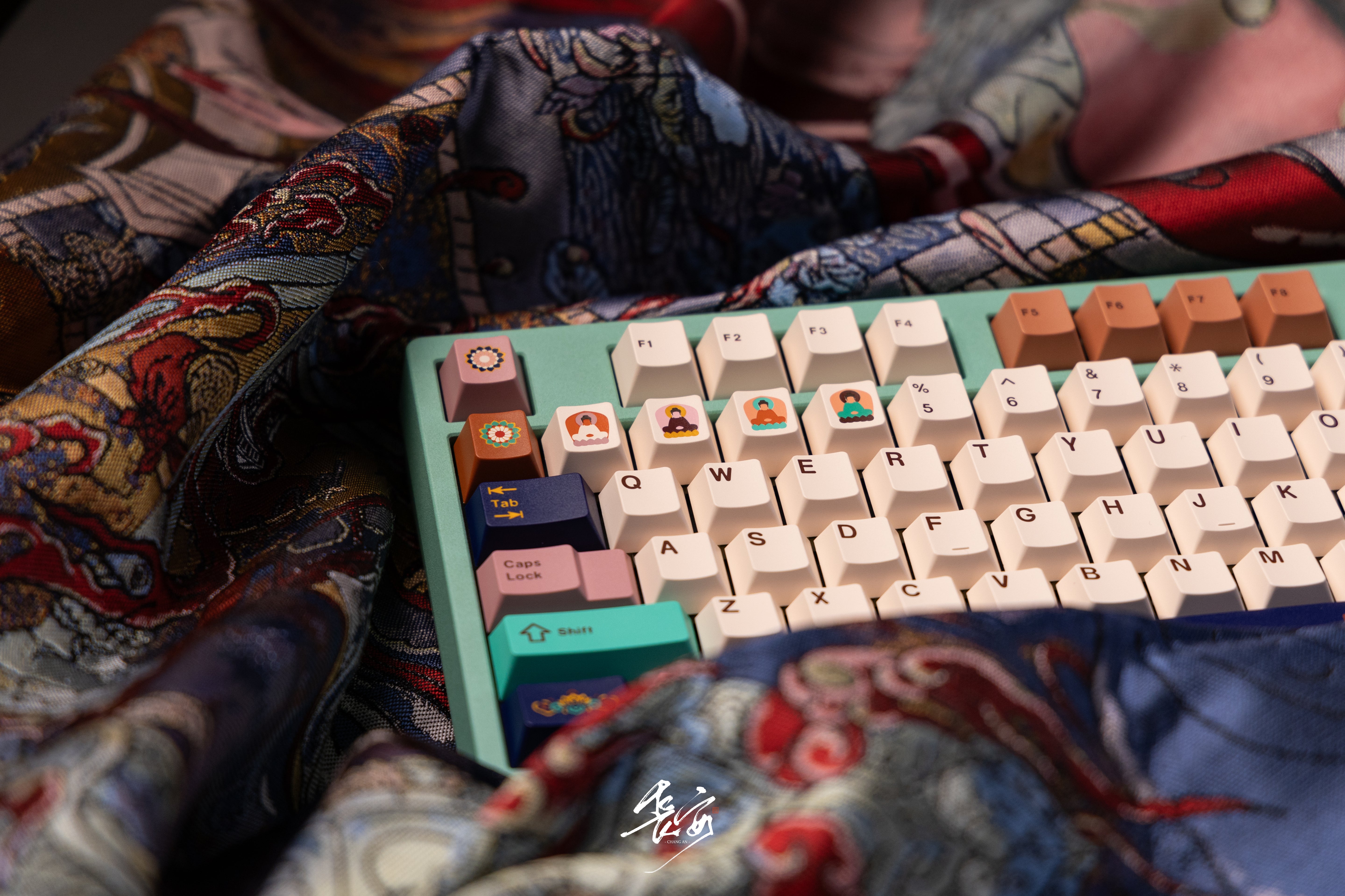 Lotus80 Keyboard Kit by FoxLab - Group-Buy