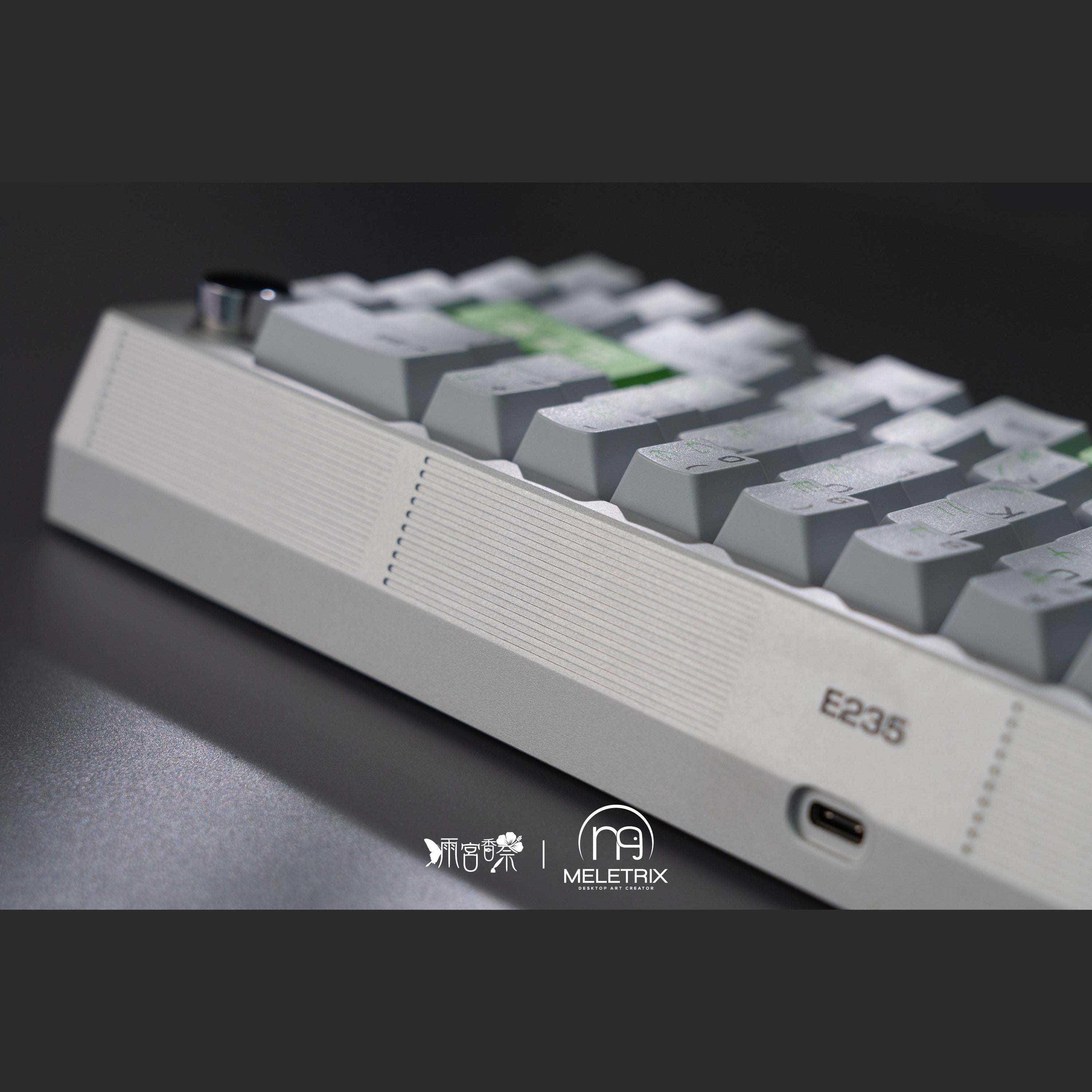 Zoom65V2 x Yamanote Line Theme Keyboard Kit