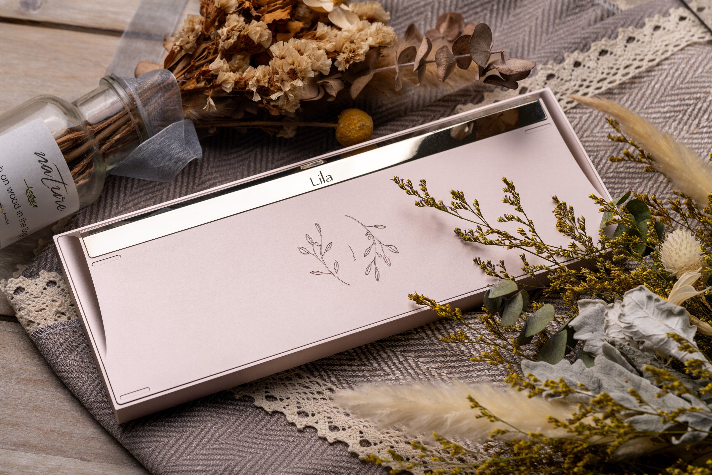 Lila Keyboard - Group-Buy