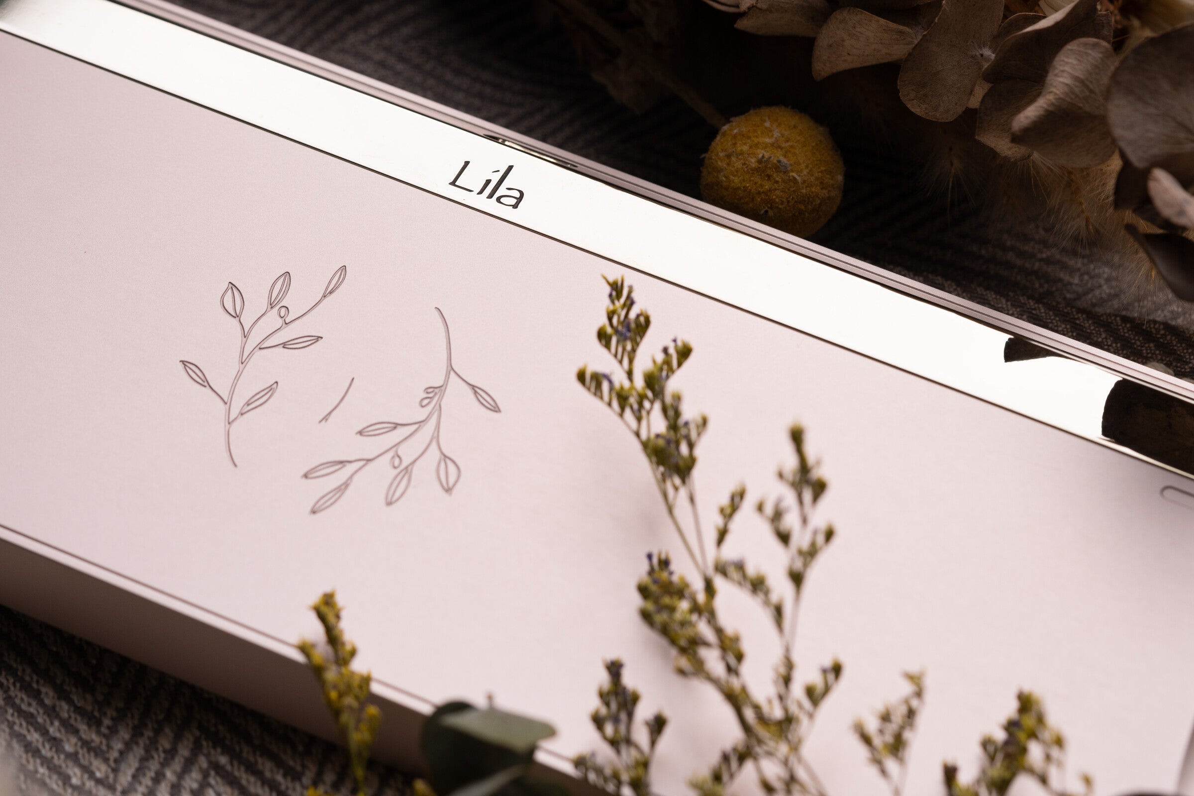 Lila Keyboard - Group-Buy