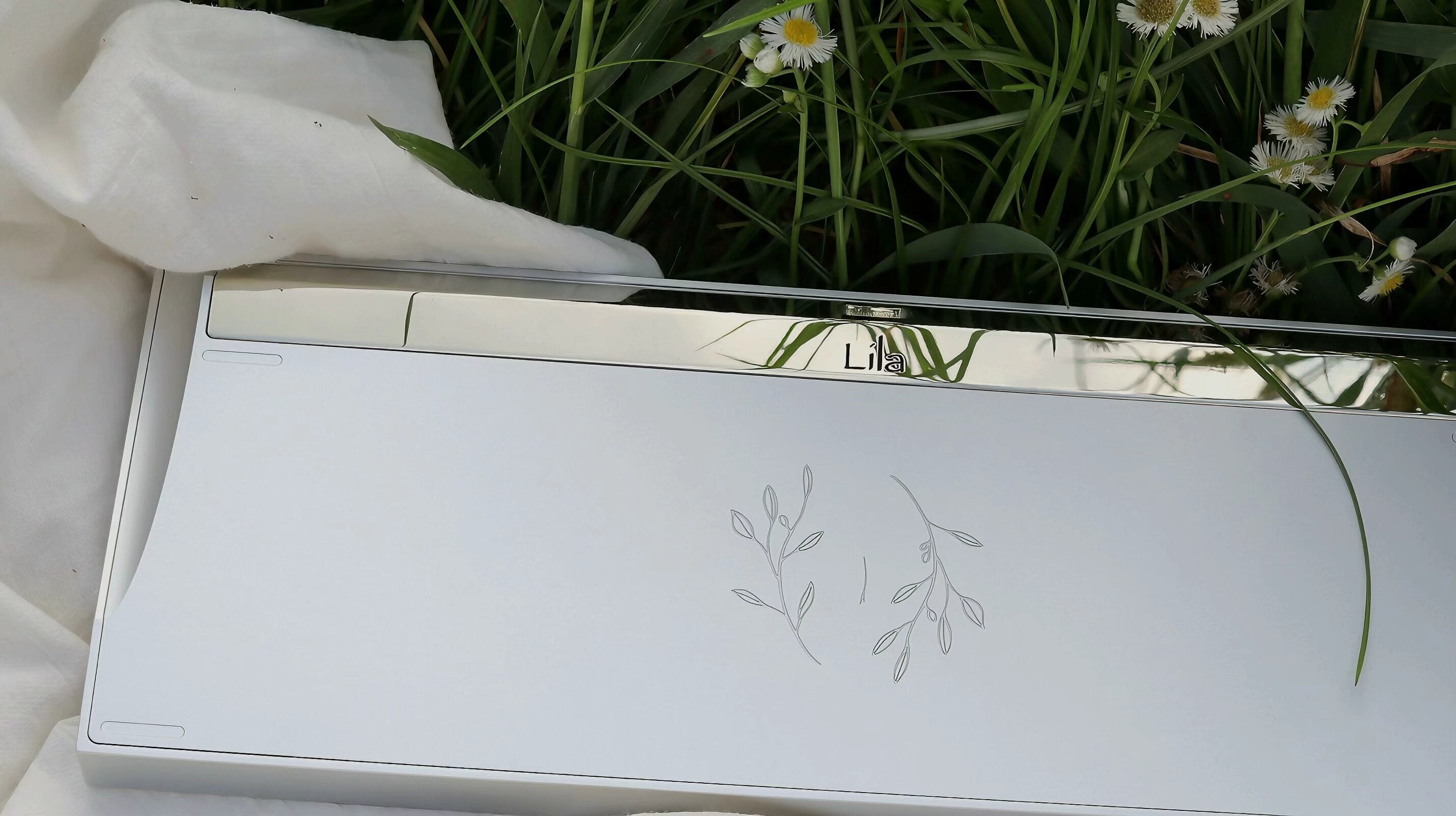 Lila Keyboard - Group-Buy