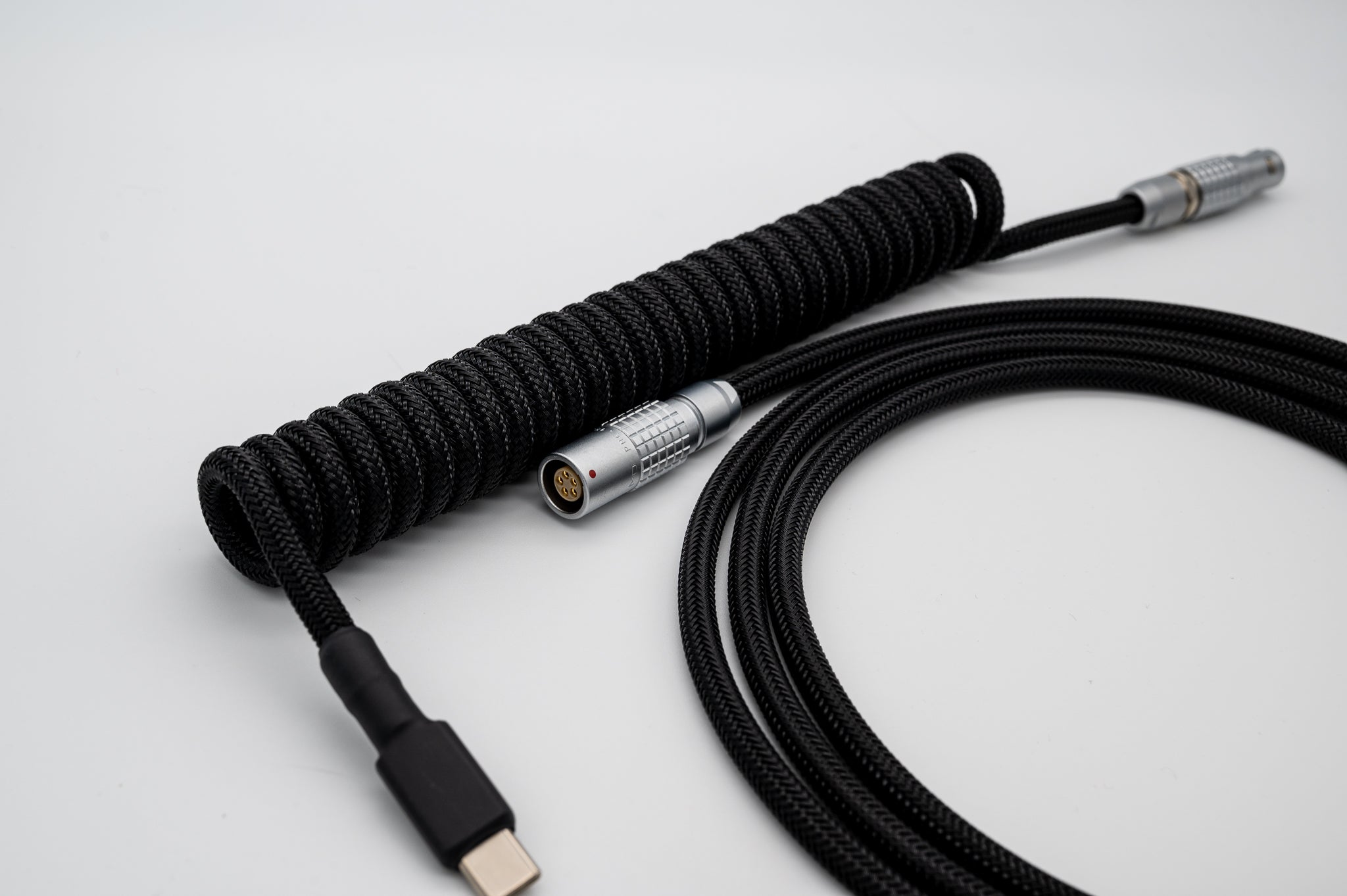 "Mono[chrome]" Custom USB Cable - Black
