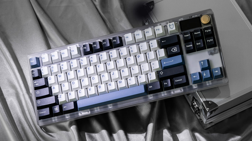 ZOOM TKL DYNA Frosted Clear - Pre-Order