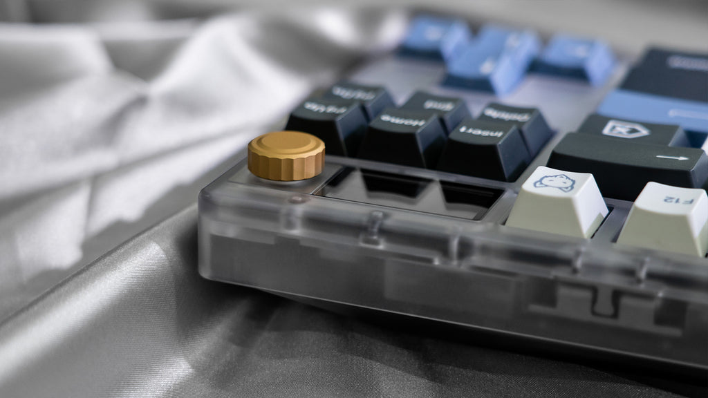ZOOM TKL DYNA Frosted Clear - Pre-Order
