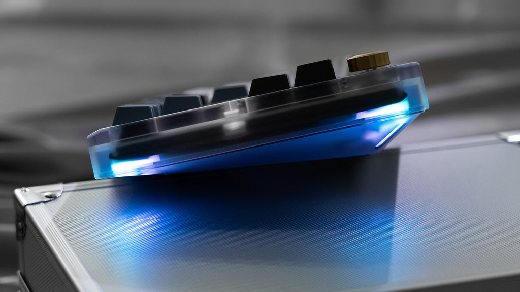 ZOOM TKL DYNA Frosted Clear - Pre-Order