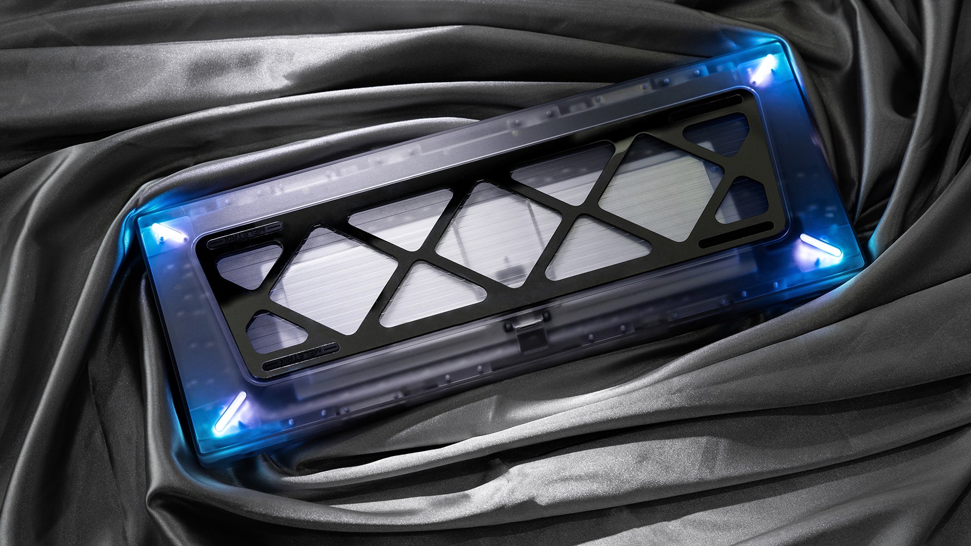 ZOOM TKL DYNA Frosted Clear - Pre-Order