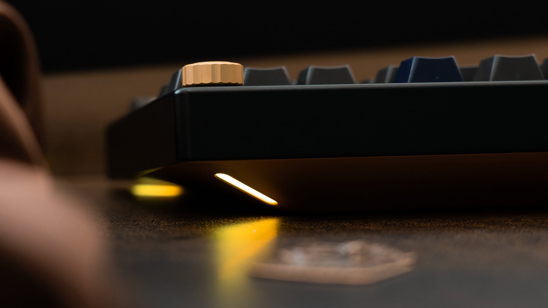 ZOOM TKL DYNA Anodized Black - Pre-Order