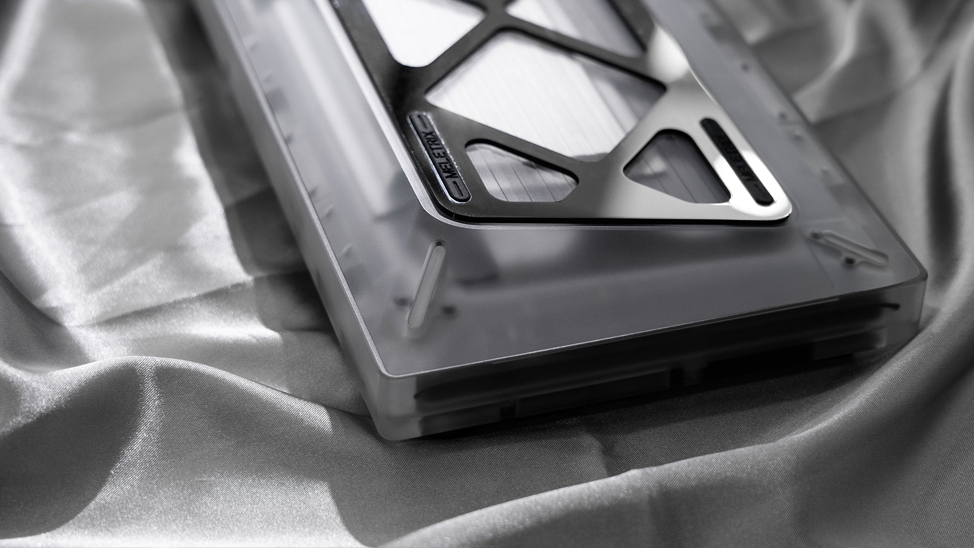 ZOOM TKL DYNA Frosted Clear - Pre-Order