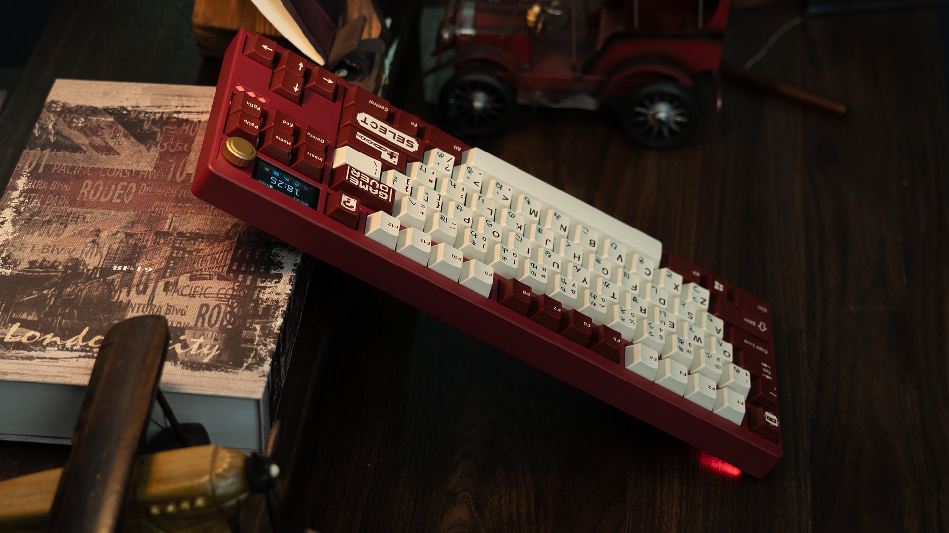 ZOOM TKL DYNA Scarlet Red - Group-Buy