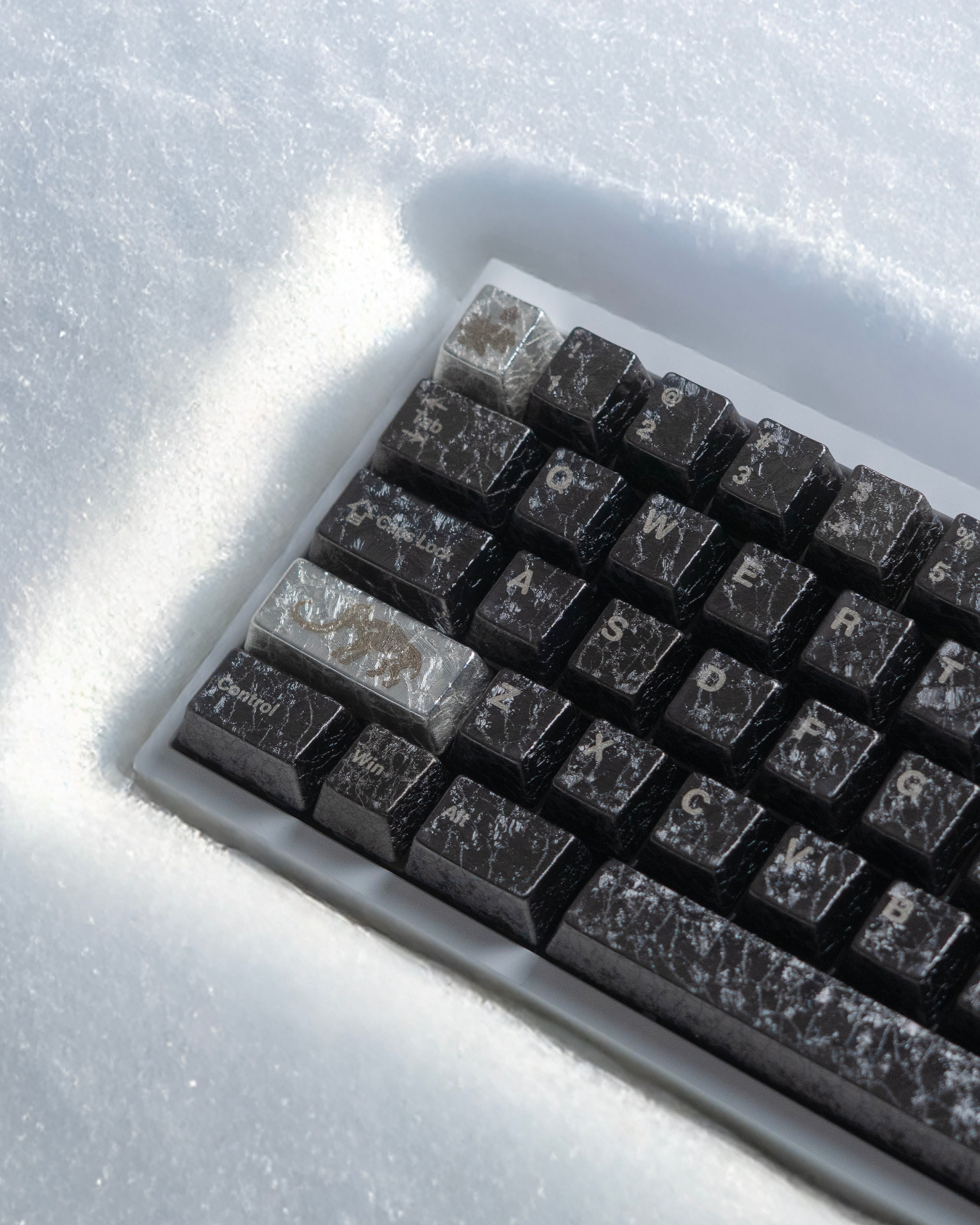 Awekeys Wild Ice Full Metal Keycaps Set - Group-Buy