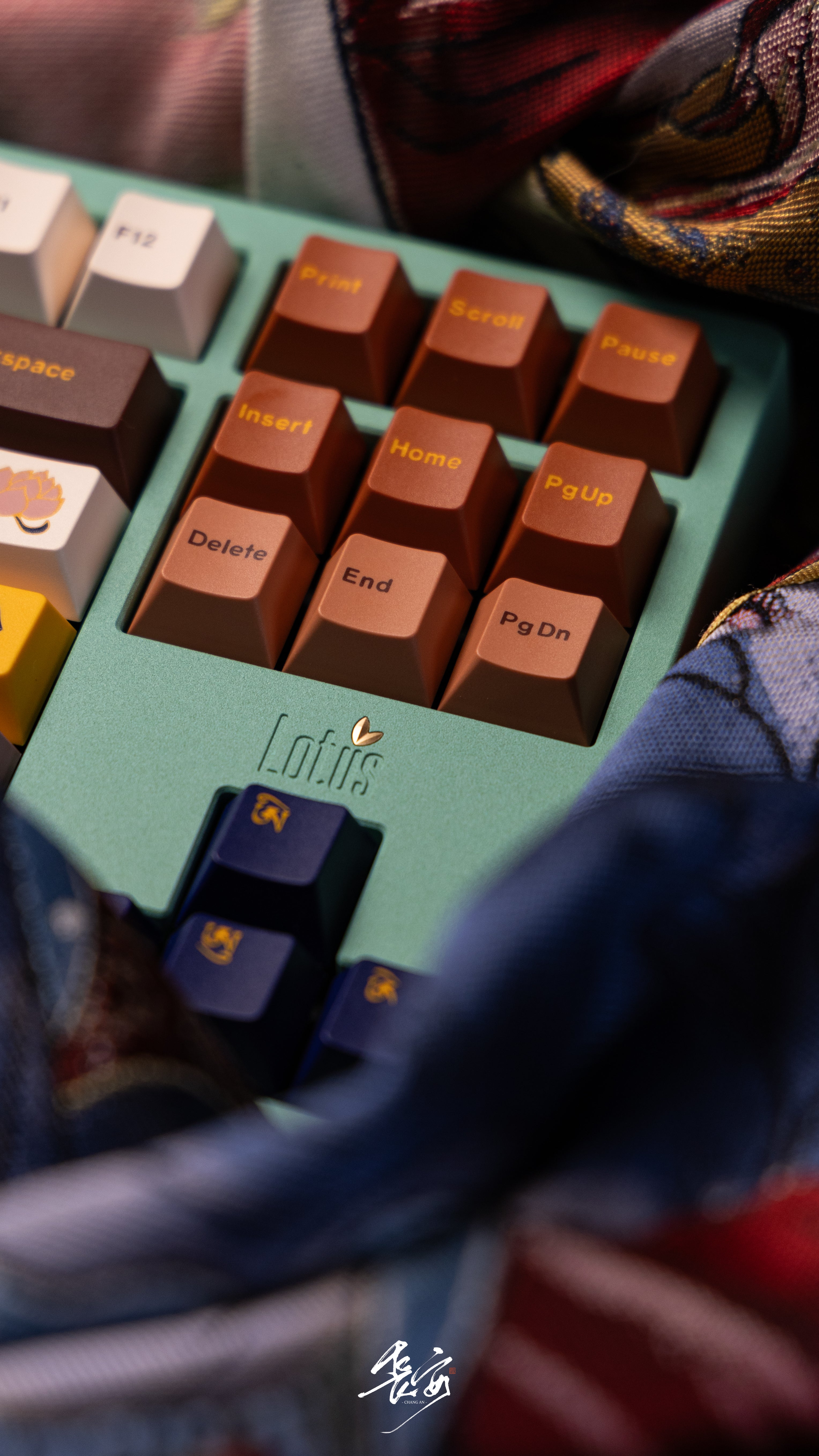 Lotus80 Keyboard Kit by FoxLab - Group-Buy