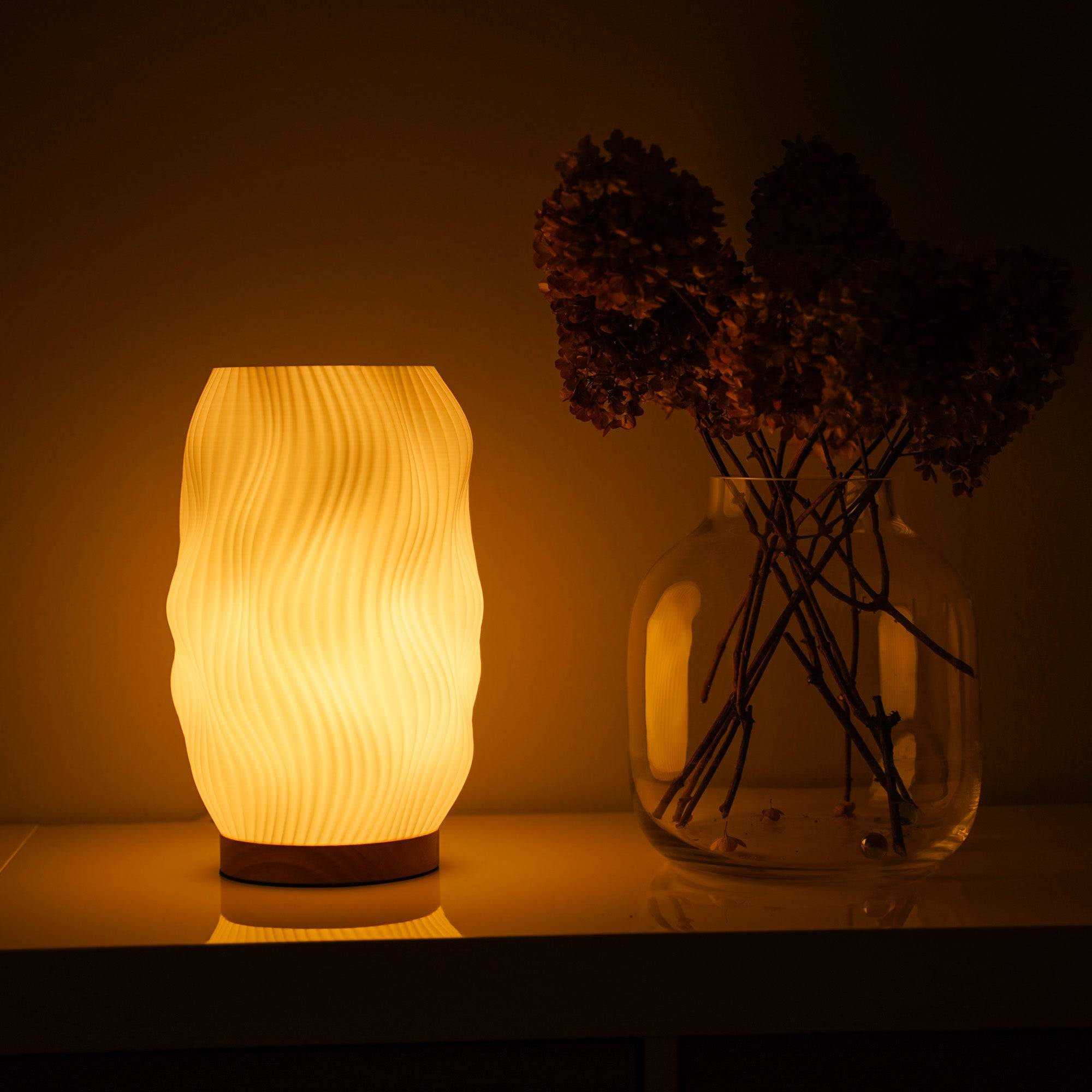 Flow Lamp – Wavy Table Lamp with Warm Ambient Light for Modern Home Décor