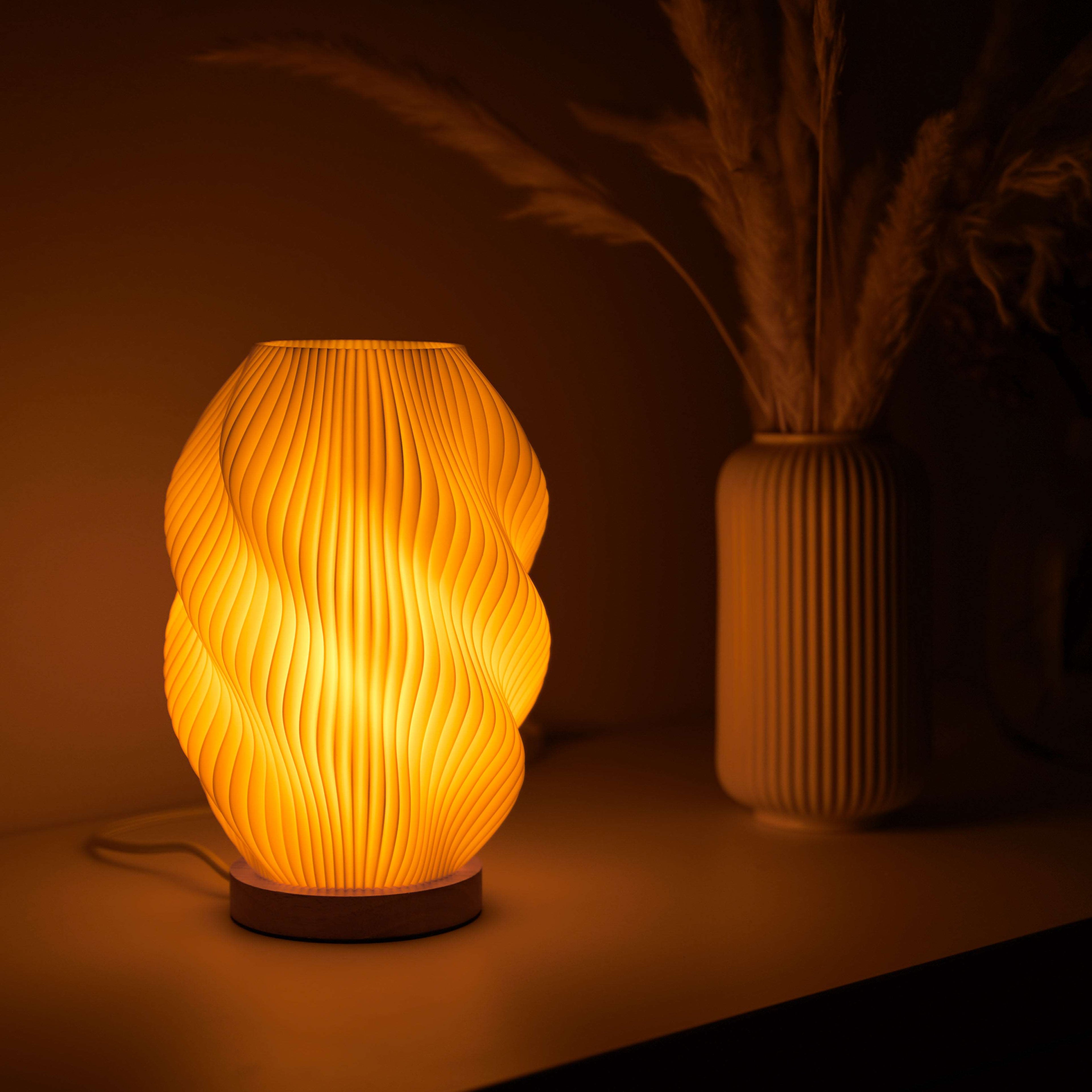 Twuro Table Lamp – Cozy Ambient Lighting with Dynamic Shape