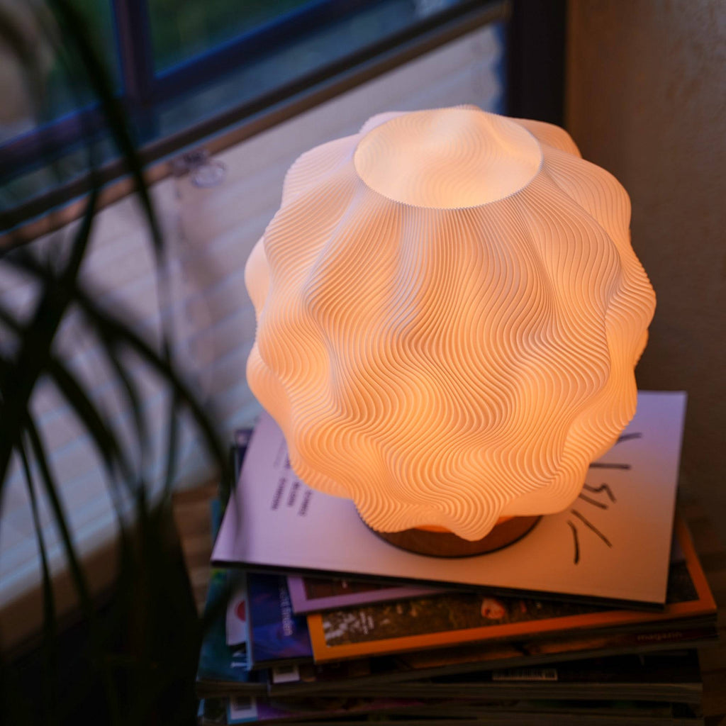 Numo Lamp – Wavy Table Lamp with Warm Ambient Light for Modern Home Décor