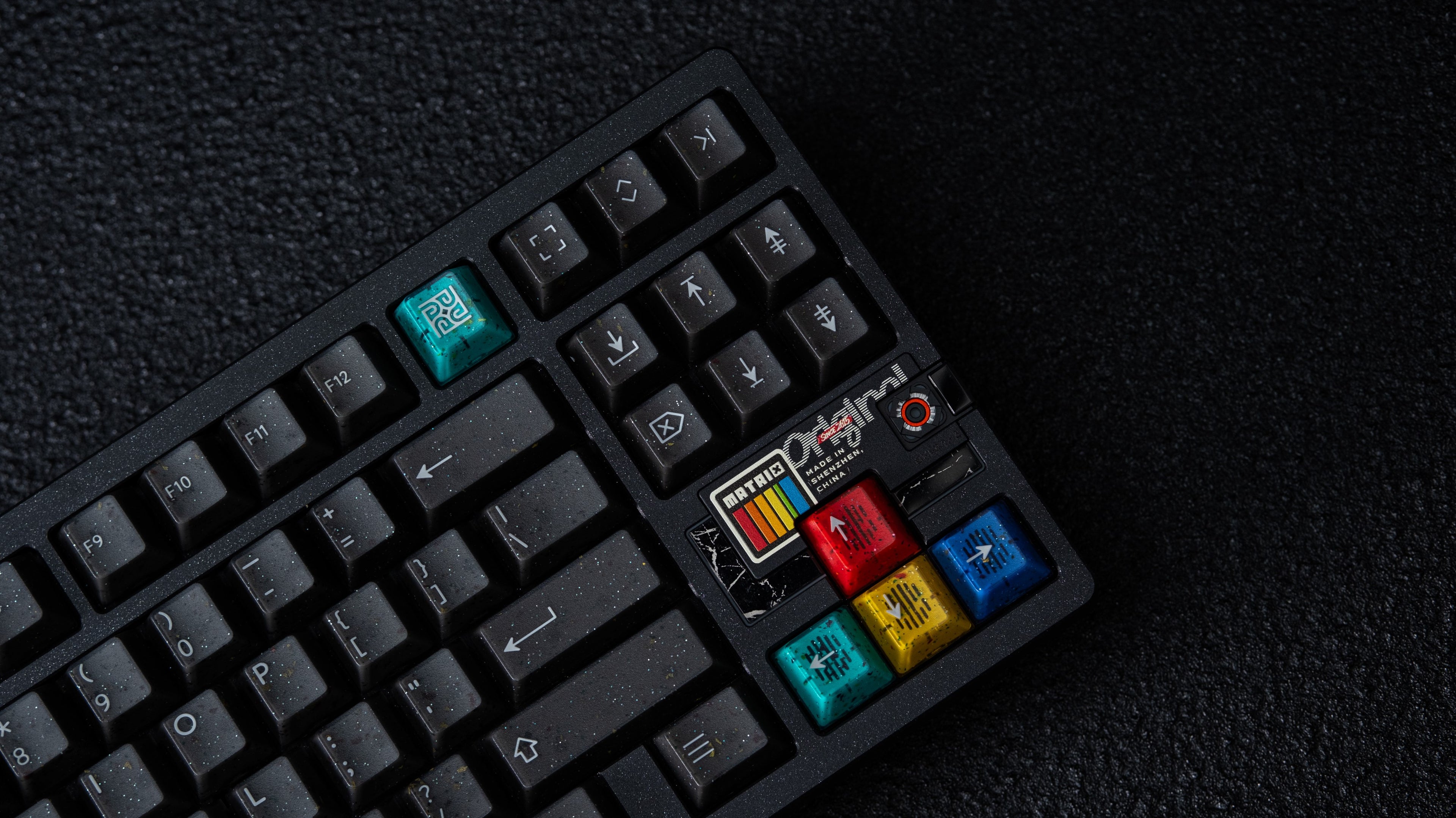 PBTfans Neon R2