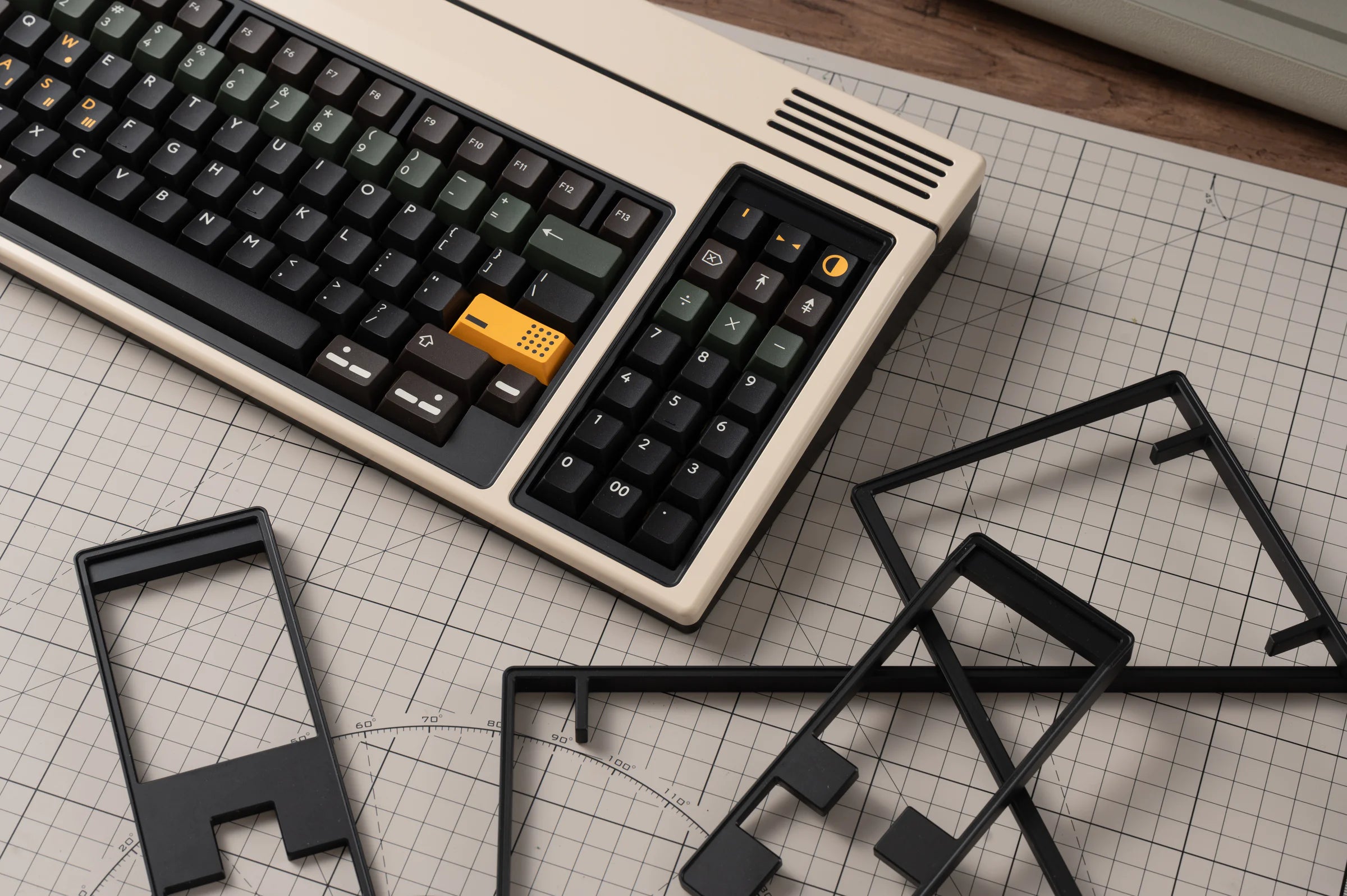Deadline Studio T9 Keyboard Kit  - Group-Buy