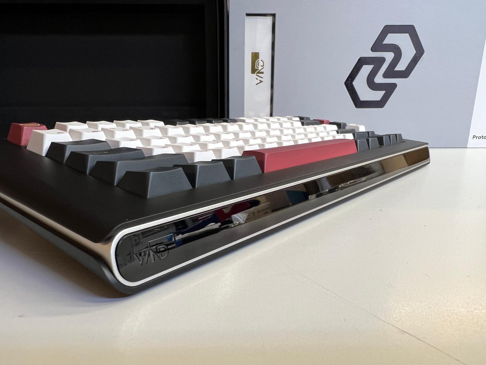 WIND Z75 Keyboard Kit - Display Unit