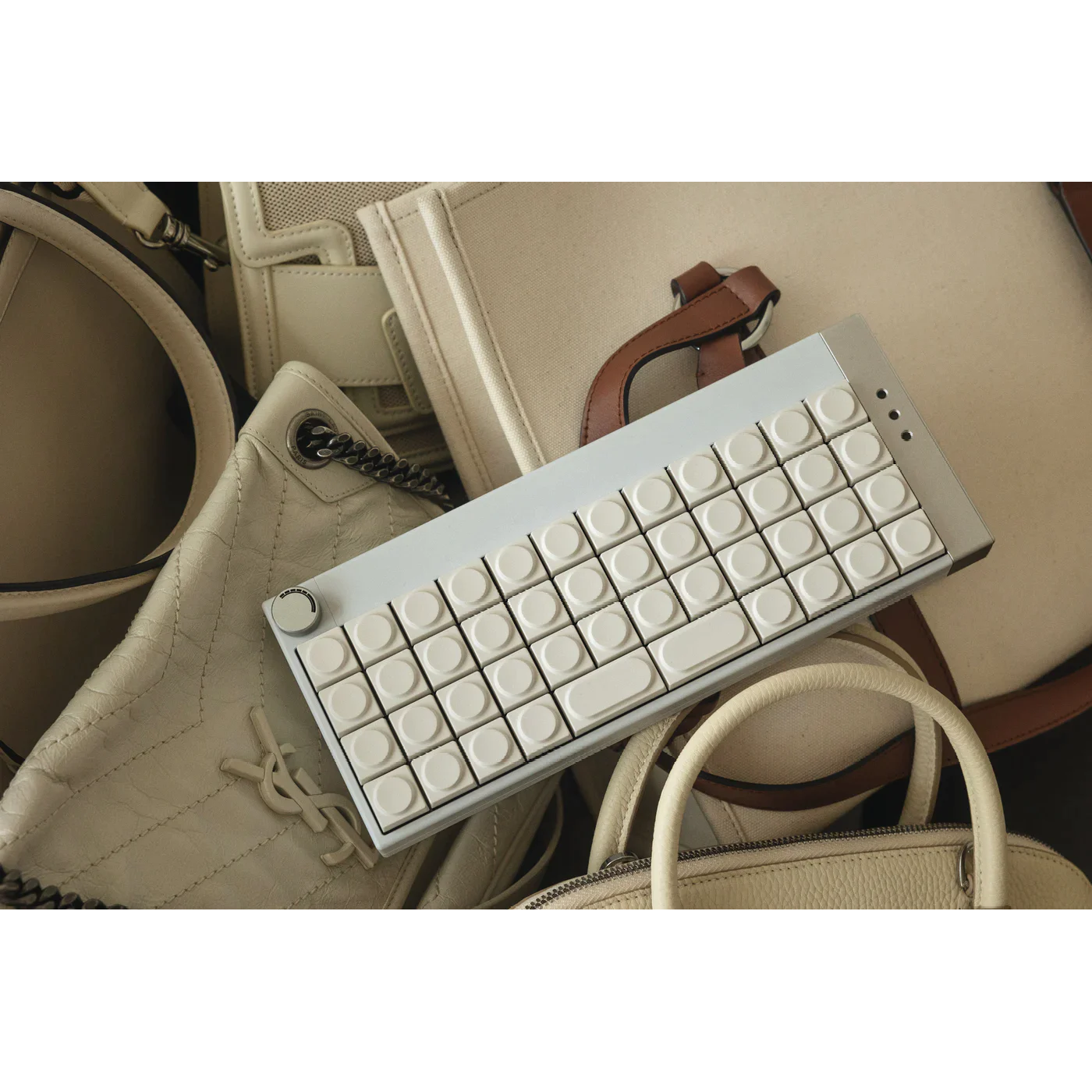 Deadline Studio - Doys Keycaps