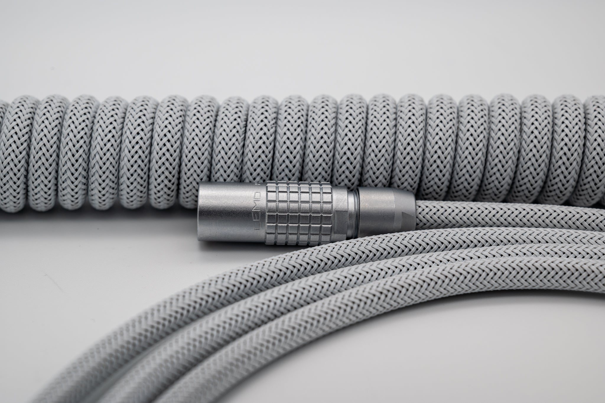 "Mono[chrome]" Custom USB Cable - White